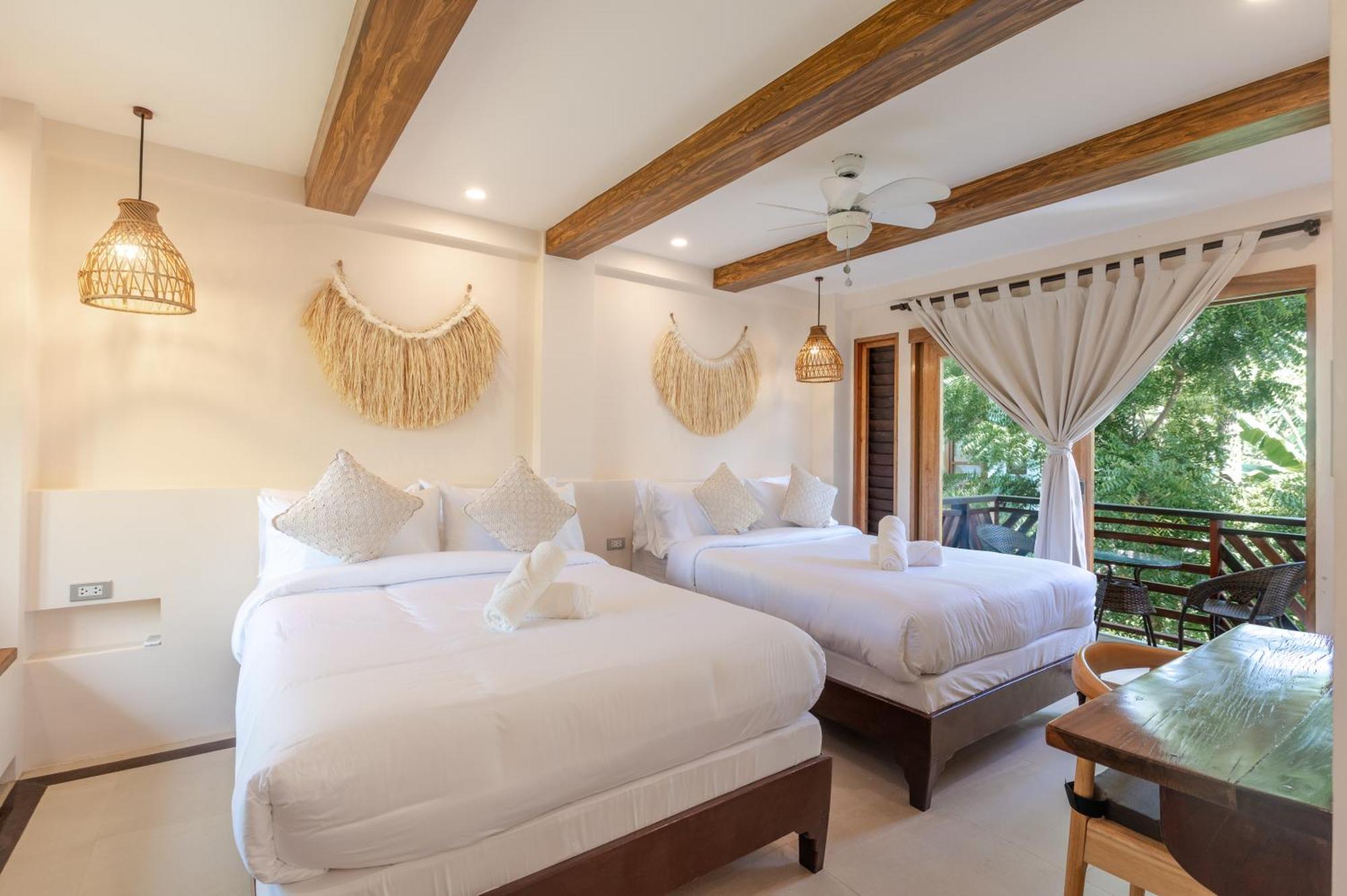 Bulan Villas Siargao General Luna  Buitenkant foto